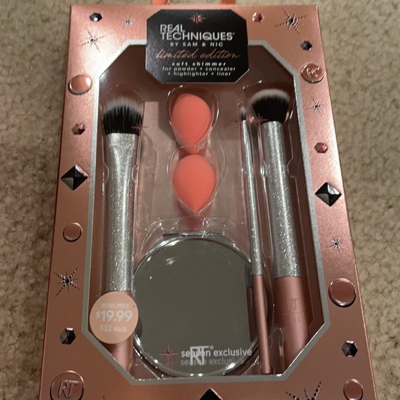 REAL TECHNIQUES: Make up brushes - Picture 4 of 7